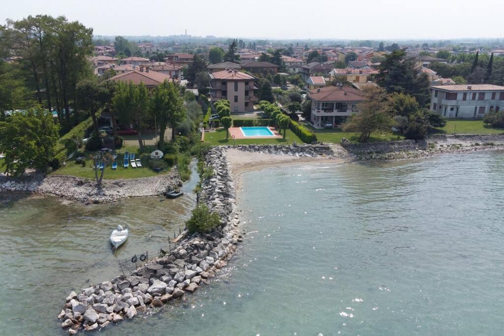 Incantevole Location Fronte Lago Sirmione Kültér fotó